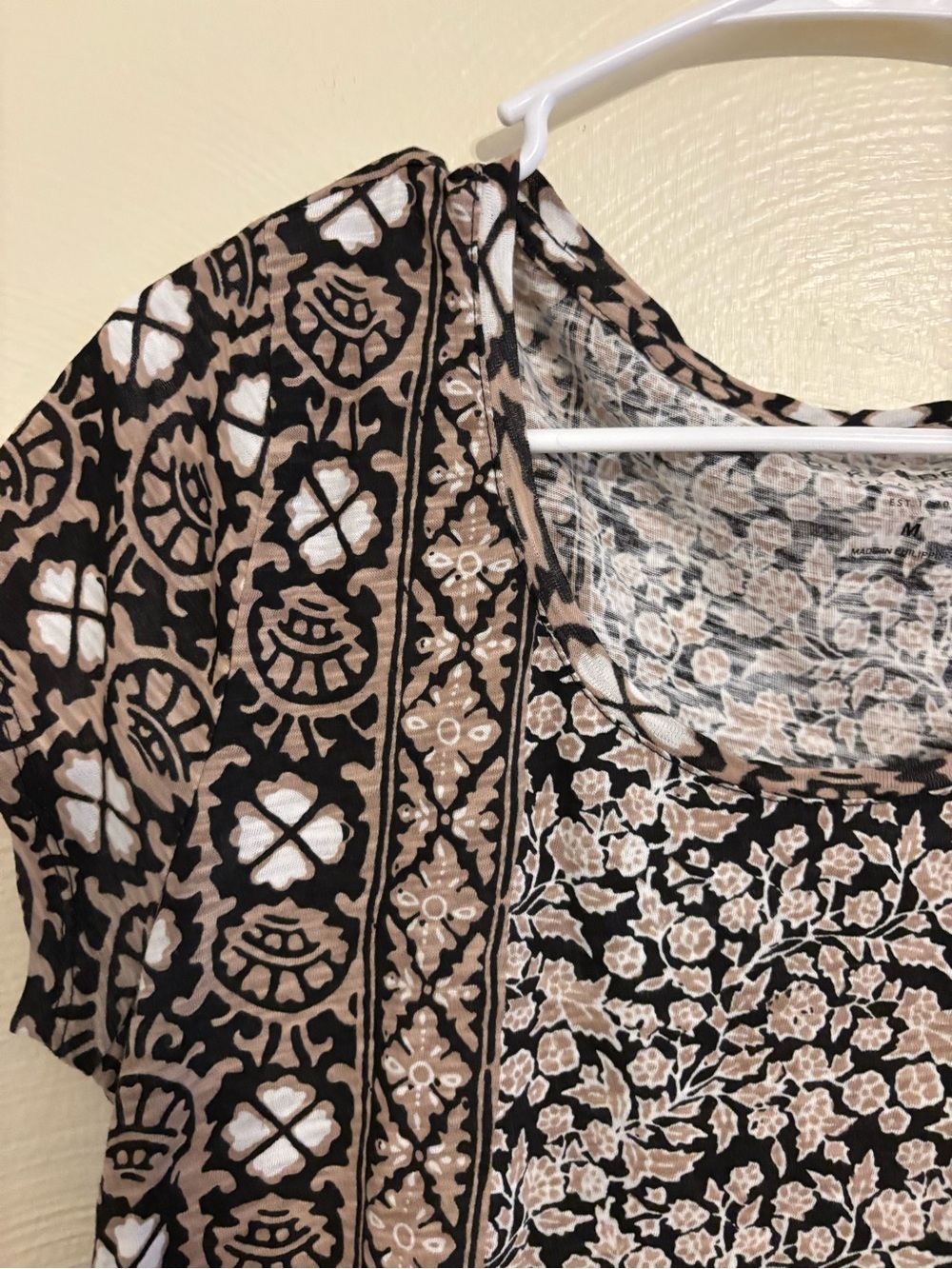 Lucky Brand Boho Floral Border Print Cotton Modal Tee Medium - Picture 7 of 9